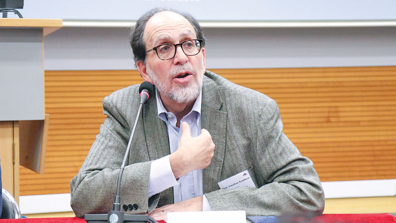 Press freedom is eroding everywhere: Jonathan Kaufman