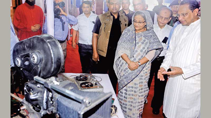 PM bashes constitutional amendment demand