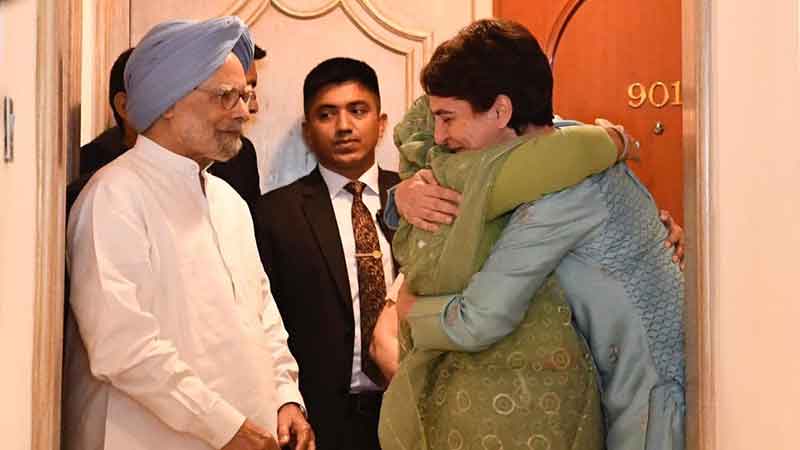 Priyanka elated to meet and hug Sheikh Hasina