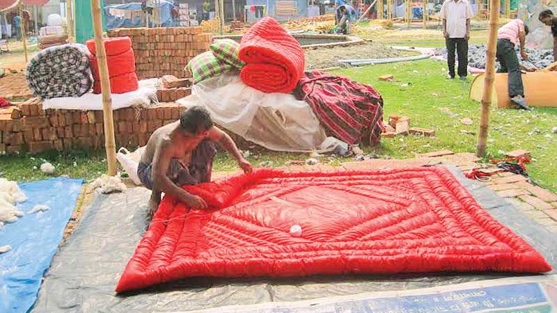 Quilt makers passing busy 
time ahead of winter