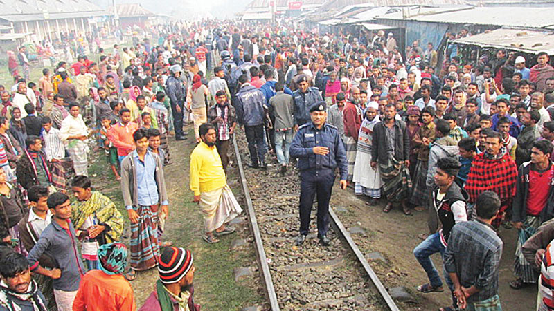 Closure of railway station protested