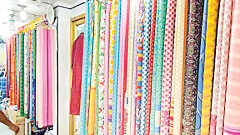 Silk clothing in demand as Eid nears in Rajshahi