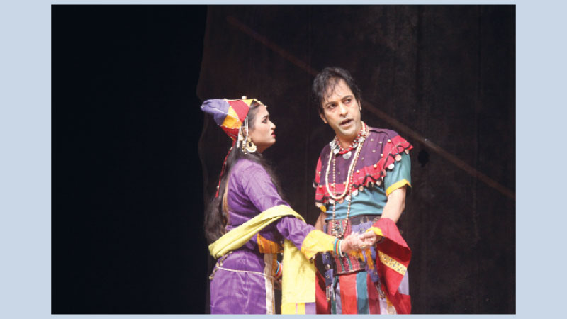 Drishtipat Natyadal takes ‘Raja Himadri’ to India 