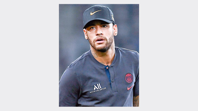 Real go head-to-head with Barca for Neymar