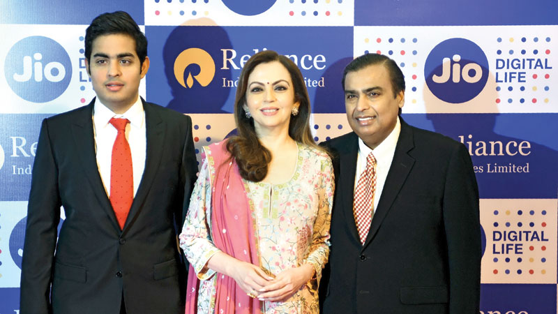 India’s Reliance announces launch of 4G mobile services
