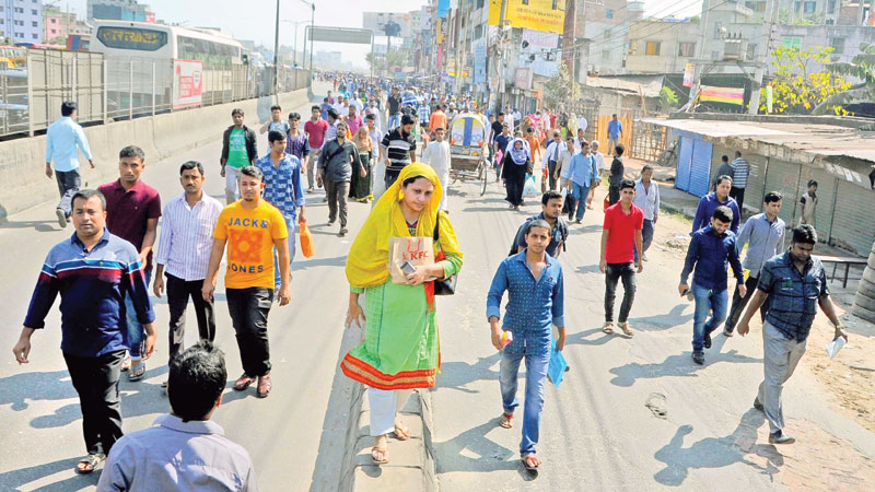 Road blocked for footbridge 