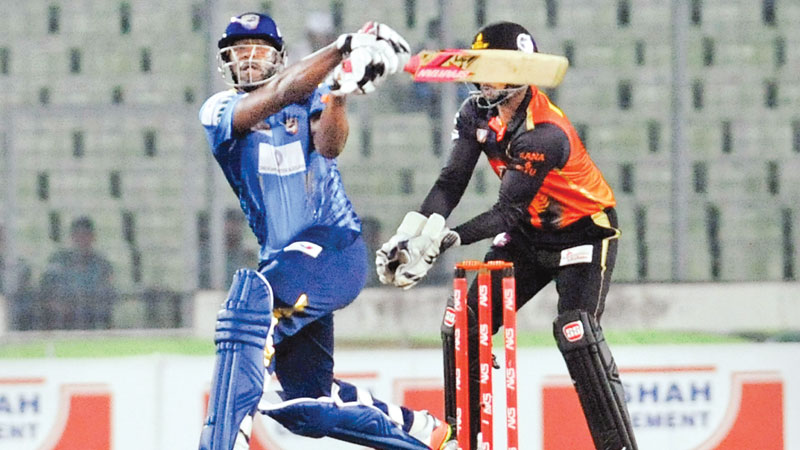 Russell lifts Dhaka to BPL  final