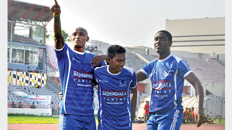 Russel ride on Fikru treble