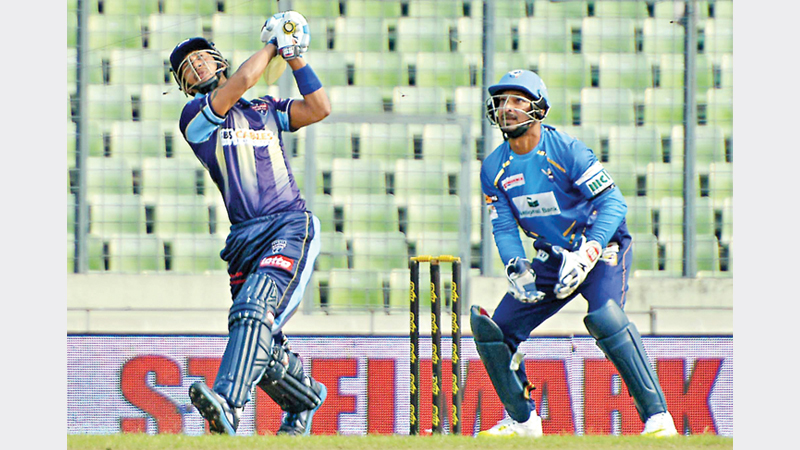 Shakib jolts Dhaka Dynamites
