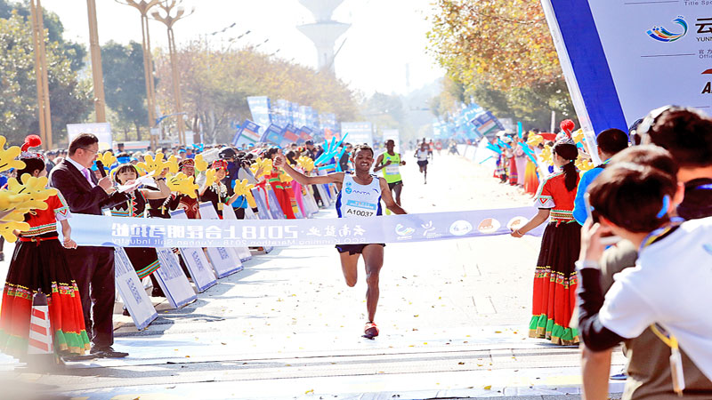 2018 SCO international marathon
held in Kunming
