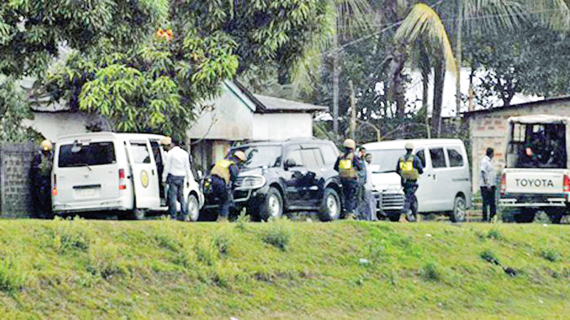 3 militant dens busted 
