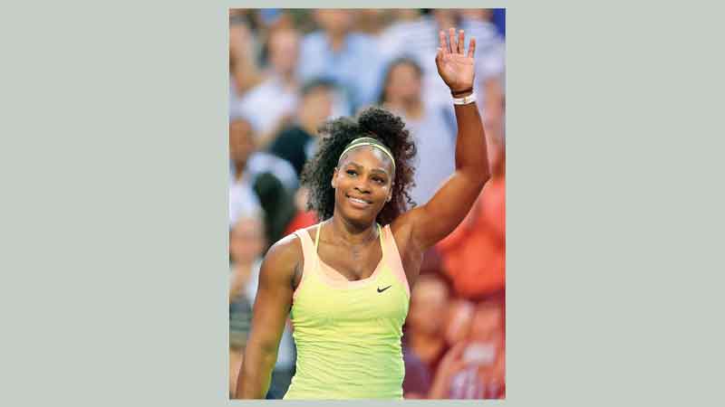 Serena barely breaks sweat to reach quarter-finals