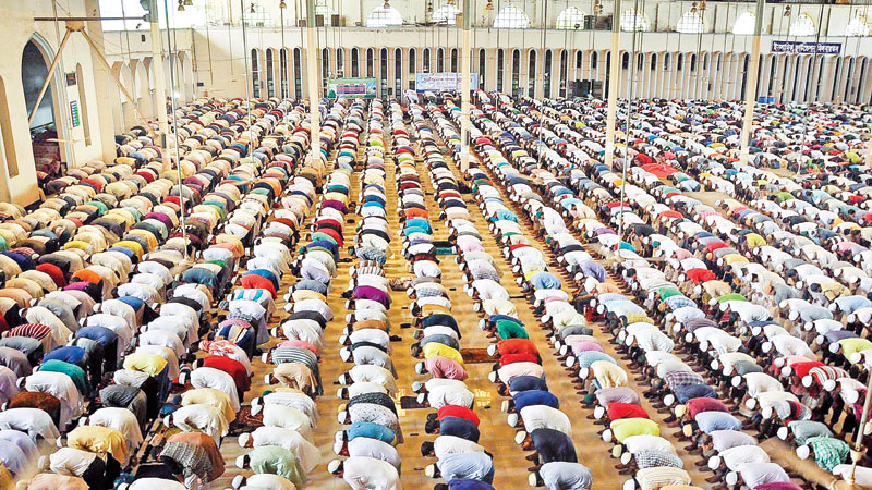 Shab-e-Qadr, Jumatul Wida observed