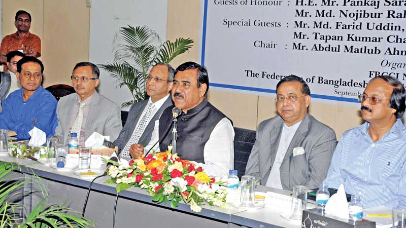 Shajahan stresses joint efforts for land port development