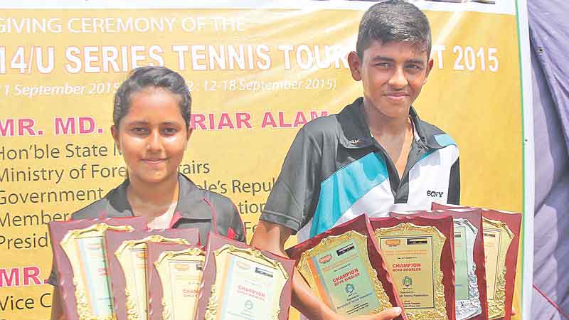 Ishtiaq, Popy steal the show  