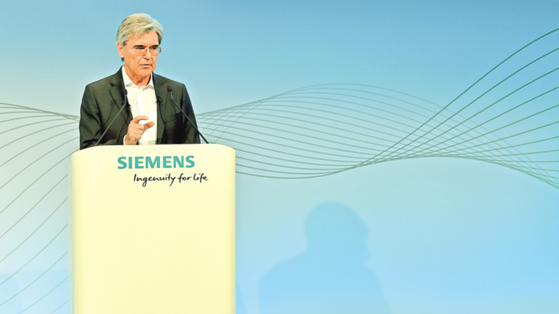 Siemens shares nosedive on overhaul plan, energy woes