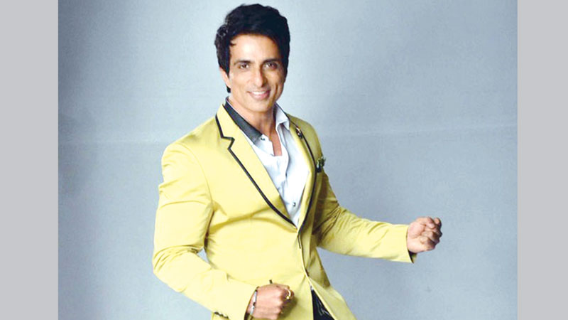 Sonu Sood Offers His Juhu Hotel For Healthcare Workers