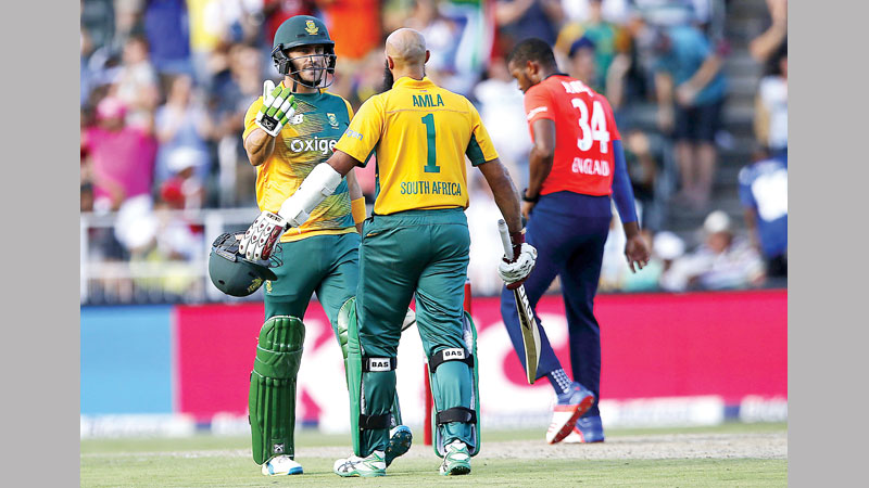 South Africa cruise to nine-wicket win