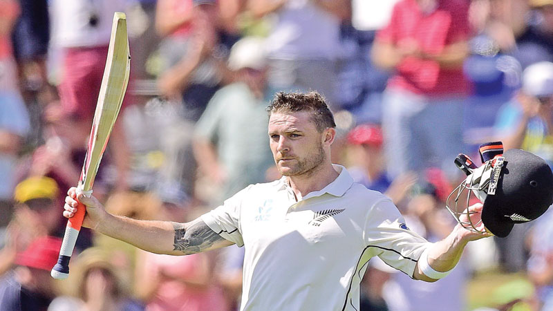 McCullum belts fastest Test ton
