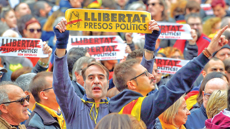 Under attack over Catalonia, Spain’s judiciary fights back