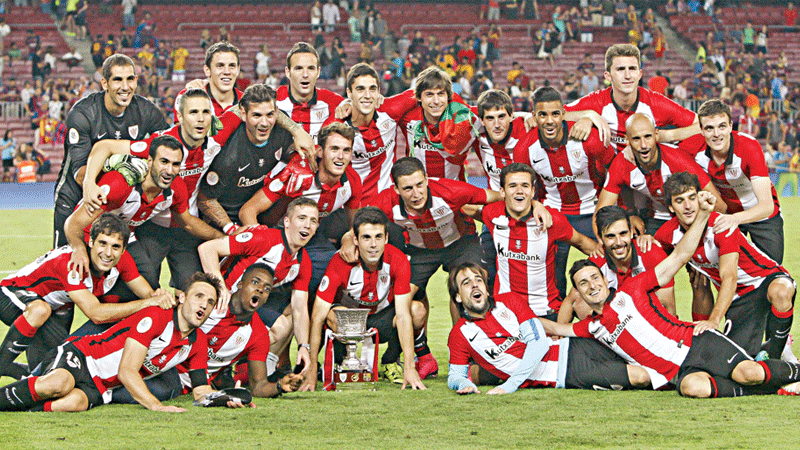 Bilbao hold off Barca to win Super Cup
