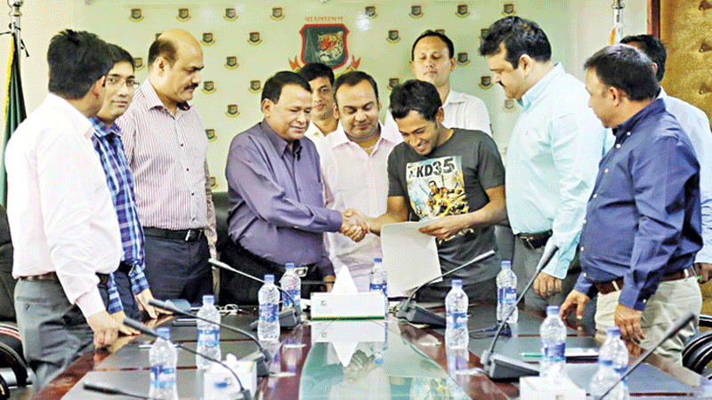 Finally cricketers get BPL arrears
