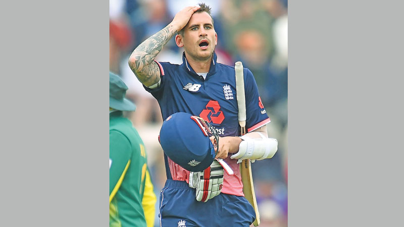England drop Stokes after arrest