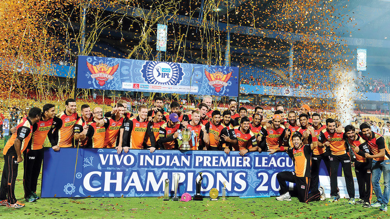 Warner lauds Sunrisers Hyderabad’s team effort