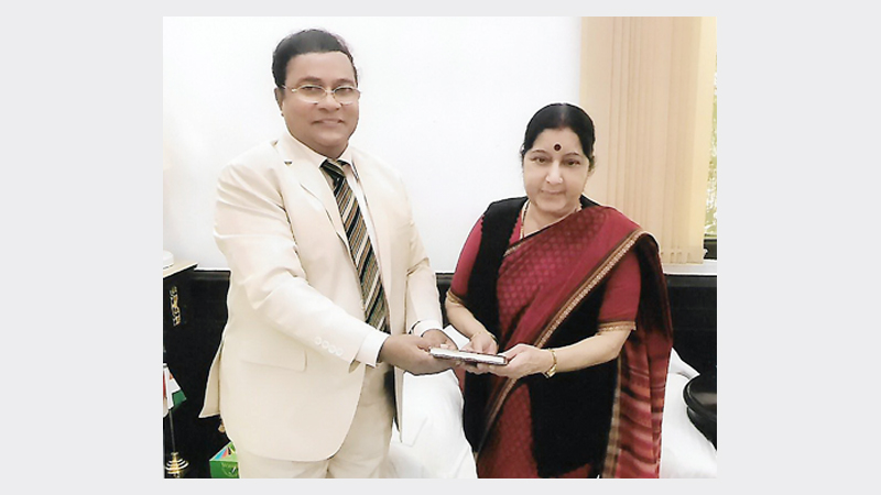Sushma Swaraj lauds Bangladesh FF's