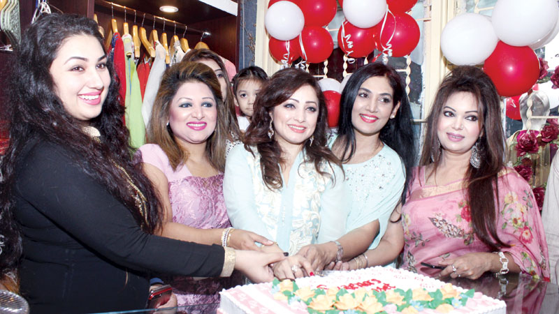 Suzena launches own fashion brand