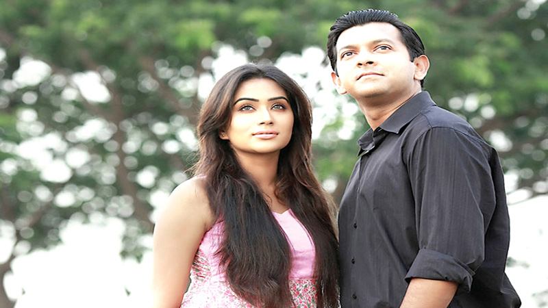 Tahsan, Momo working together again