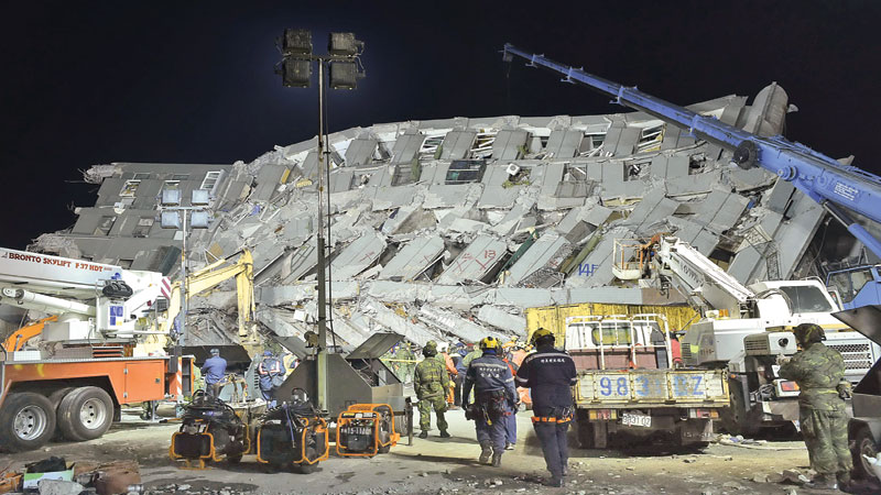 Powerful Taiwan quake kills 14