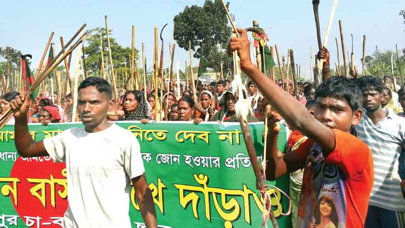 Tea workers continue protest in Habiganj