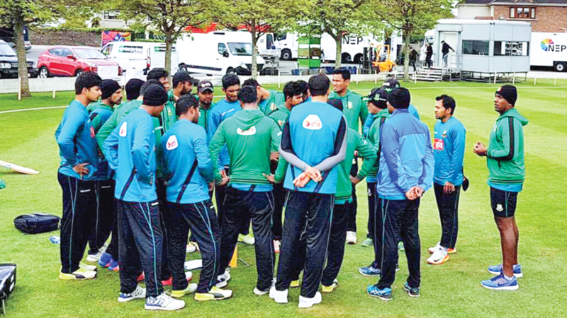 Mash depends on top order
as Tigers face NZ today