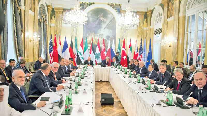 Mideast foes join key talks on Syria�s fate