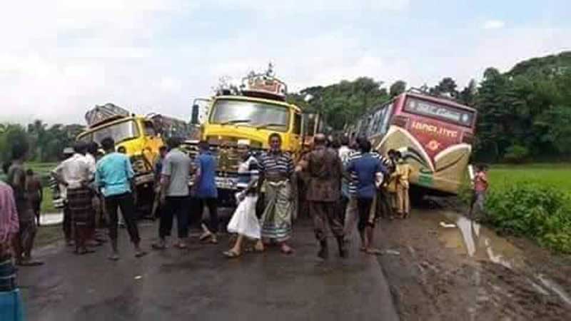 Truck- lorry strike begins in Barisal