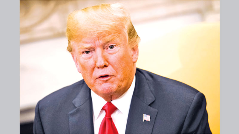 Trump pledges respect for gun lobby  