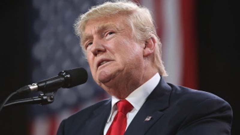Trump�s world resembles a wrestling spectacular