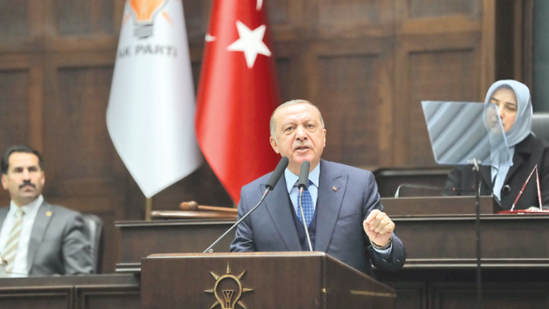 Turkey warns France against Kurd support