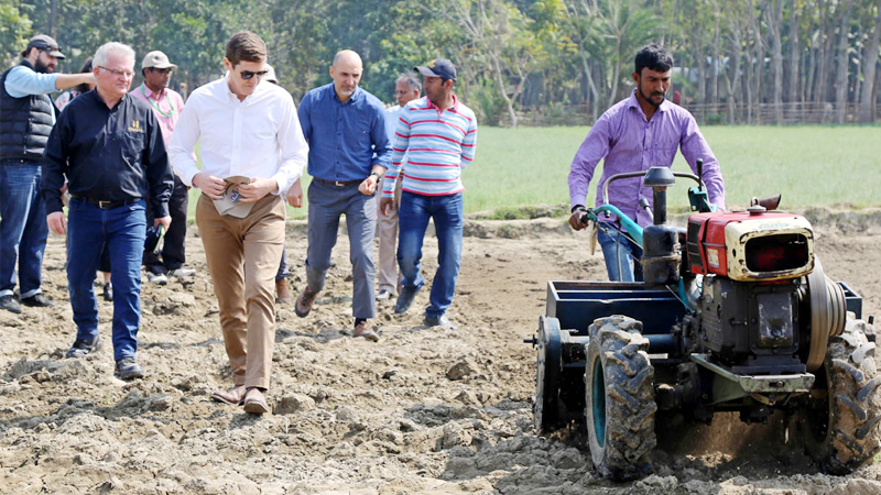 US envoy praises Bangladesh’s efforts to educate farmers