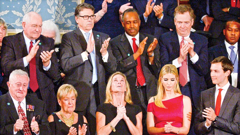 Emotional ovation as Trump honors US soldier's widow