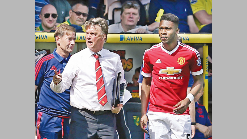 Van Gaal admits future uncertain after title flop 
