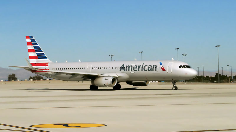 Sobbing mother video prompts controversy for American Airlines