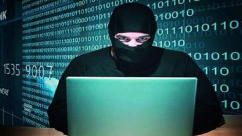 Apple issues update after cyber weapon captured