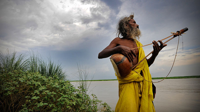 10 baul followers injured in Narsingdi police firing