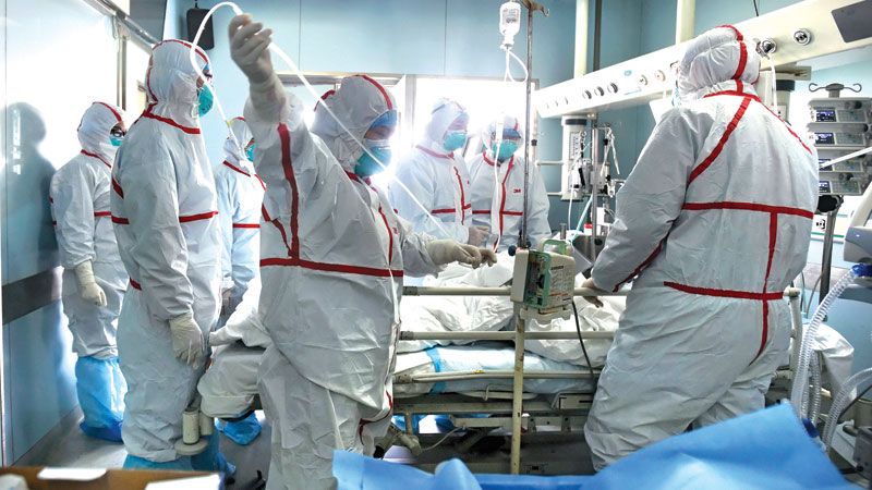 Bird-flu deaths rise in China, shutting poultry markets