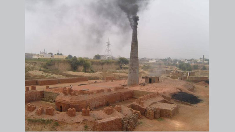 Unauthorised brick kilns pollute environment