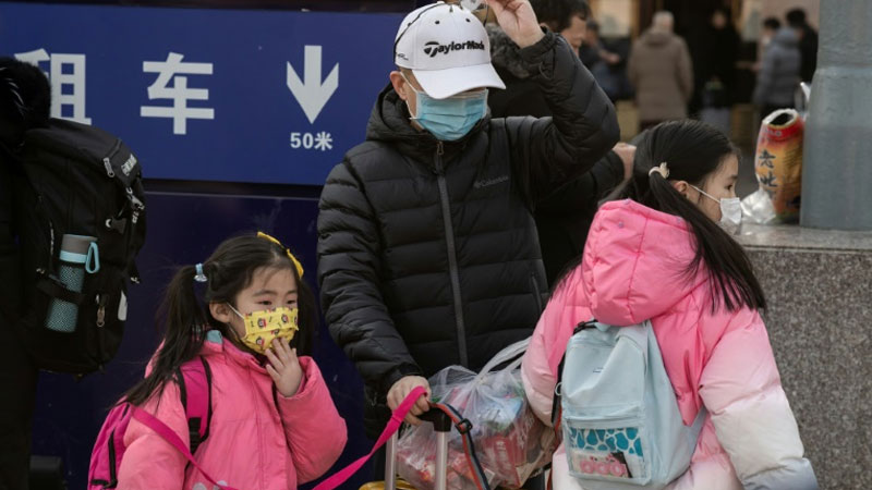 Asia steps up checks as China virus kills 6