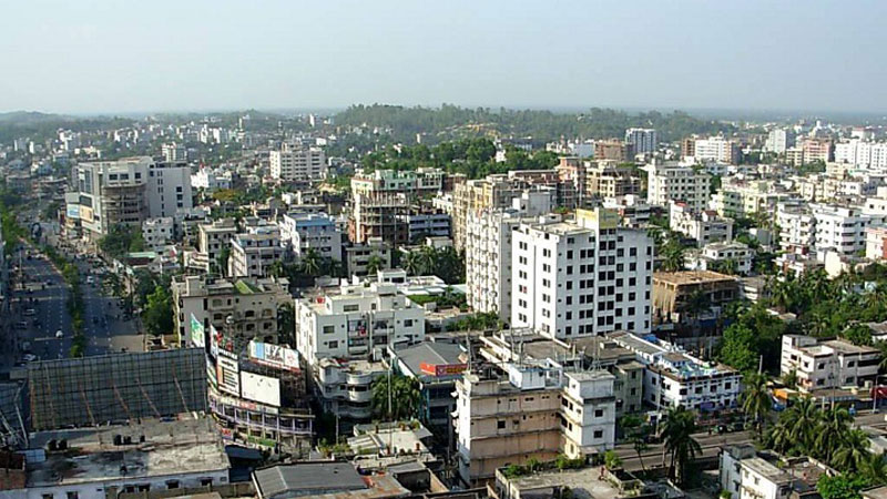 Unplanned development brings ‘no real change in Ctg city’