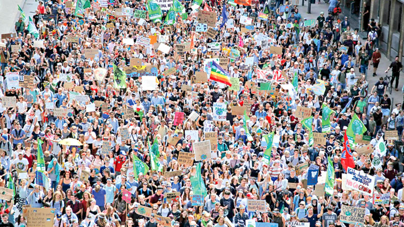 Climate activists rally, seek to occupy coal mine